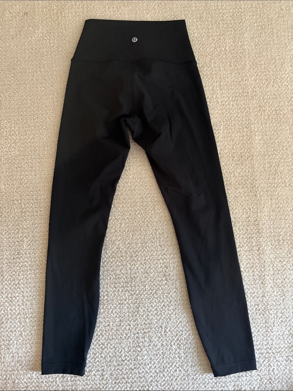 Lululemon leggings size 4